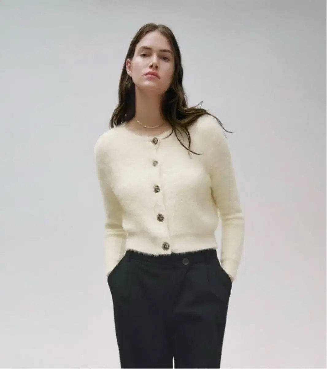 zara 보석 단추 퍼 가디건 4.0